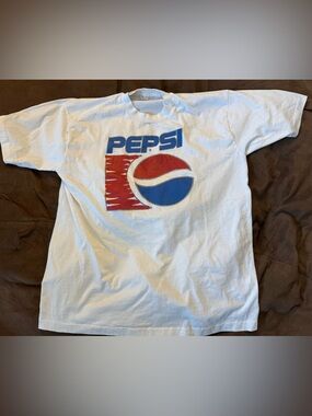 RARE Vintage Single-Stitch Pepsi T-Shirt